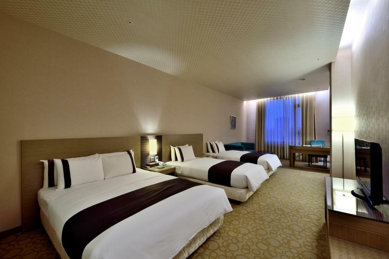 Shinkansen Grand Hotel Taichung Cameră foto